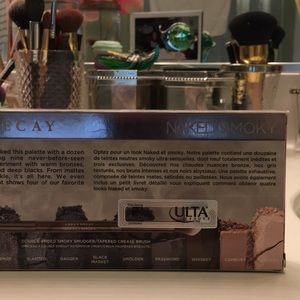 Urban Decay Makeup - Urban Decay Naked Smoky - BNIB w ULTA tag Urban Decay Makeup - Urban Decay Naked Smoky - BNIB w ULTA tag